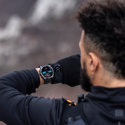 fenix 8 - 47mm, AMOLED, Sapphire, Titanium, Spark Orange/Graphite band
